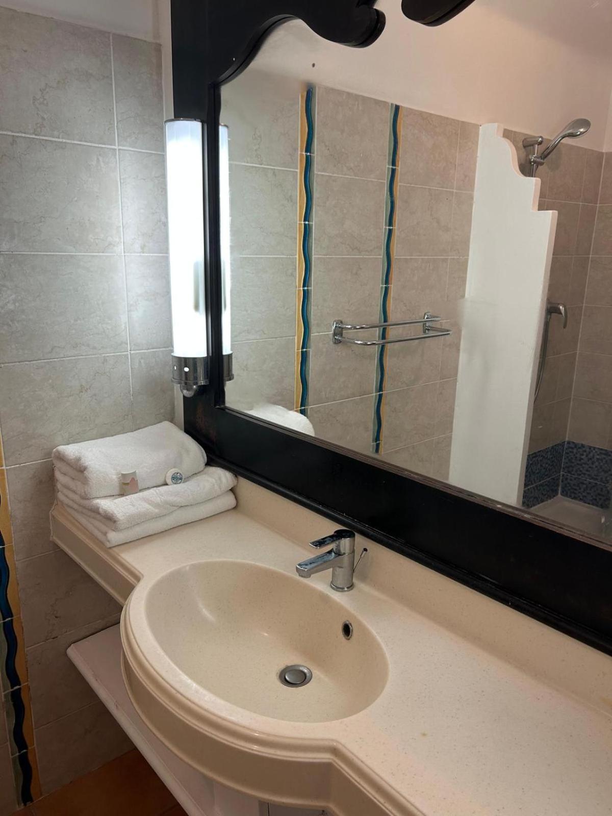 Grand Studio Vue Mer Exceptionnelle, Piscines, Plages. แซนต์-อาน ภายนอก รูปภาพ